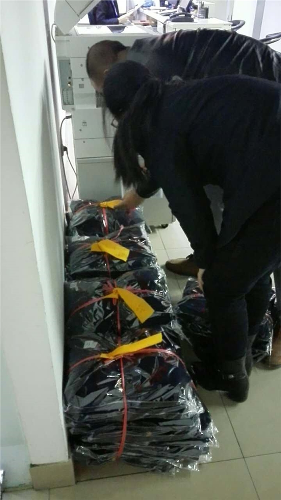 核對工服的數量