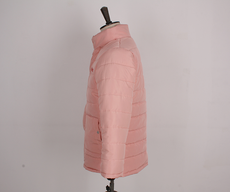 棉服左側圖