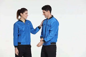 工作服職業(yè)裝定制著(zhù)名品牌工服美